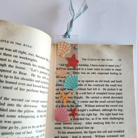 Nautical Sea Shell Print Bookmark Clear Acrylic Starfish Bookish Gift For Her - Picture 5 of 8